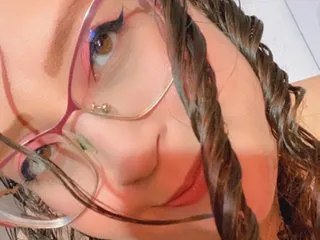 Amberbedoya_18 Profile Image