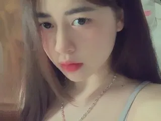 Anne99 Profile Image