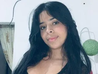 IzzieMayson Profile Image