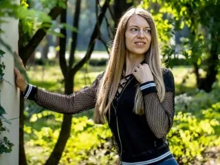 LaraWinters's Thumb Image