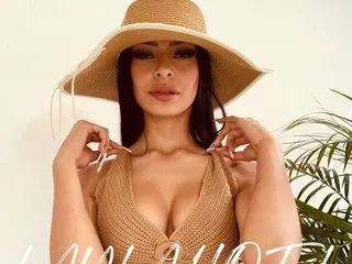 laylahotl's Thumb Image