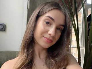 MaddiMay's Thumb Image