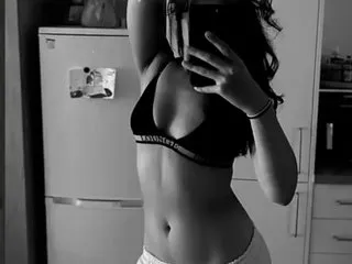 x_Iris_x Profile Image