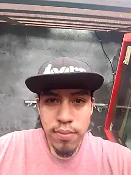 AlexAlejandro13 private show on Streamsexy