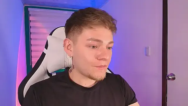 Angel_Montiell's Thumb Image