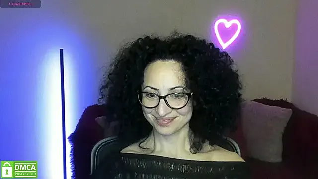Arianasweety23's Thumb Image