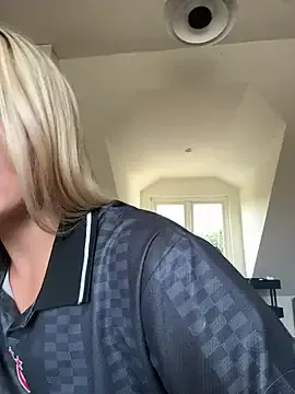 auriangel private show on Streamsexy