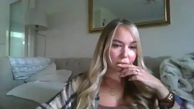 BarbieDolly_x's Thumb Image