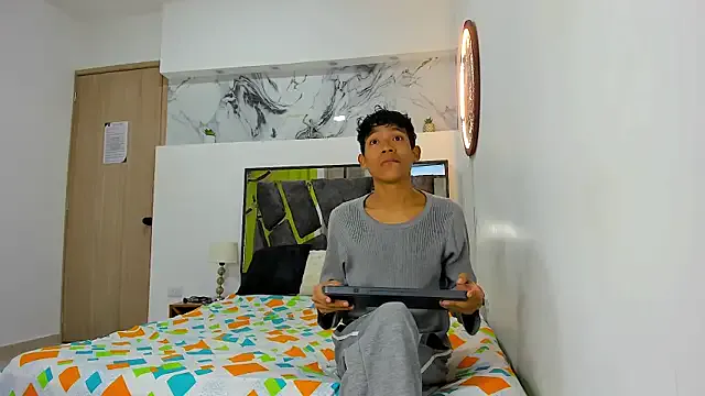 BEAUTY_BOYS1's Thumb Image