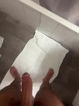 BIGDICK111000 private show on Streamsexy