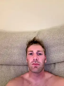 blueblondguy's Thumb Image