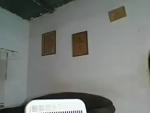 brattcumhot_'s Thumb Image