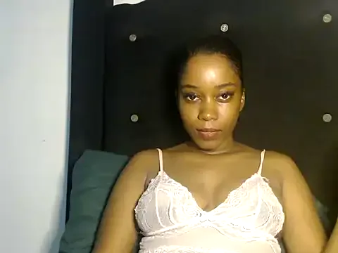 Cattaleen private show on Streamsexy