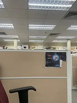 charlie_xdd's Thumb Image