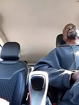 Daddy_hook private show on Streamsexy