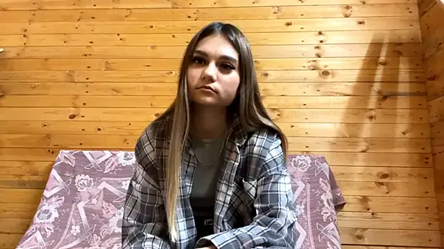 ellieluvureyes's Thumb Image