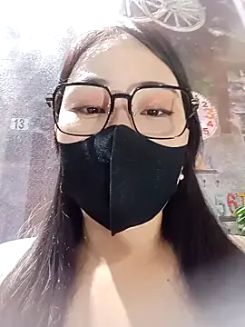 Emily-Nguyen private show on Streamsexy