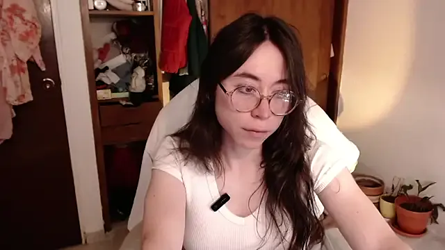 emily_pearl_'s Thumb Image
