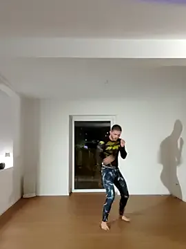 EyesNeverLies's Thumb Image