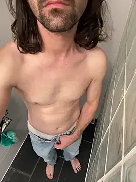 Frankieyyy1's Thumb Image