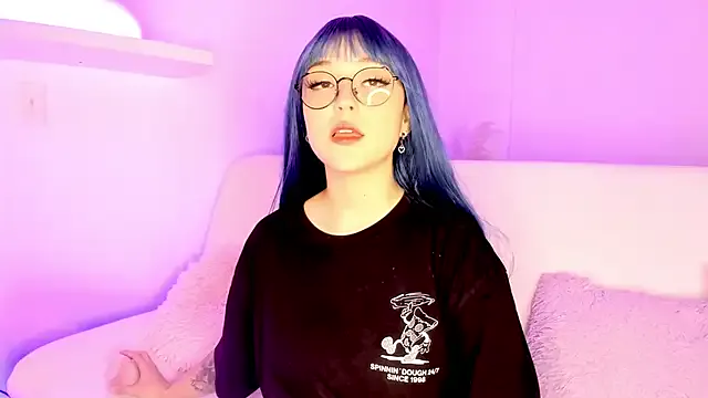 Gloomydoll's Thumb Image