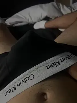 h0rnyguy001's Thumb Image