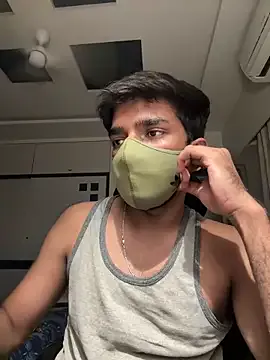 hornydesiiguy's Thumb Image