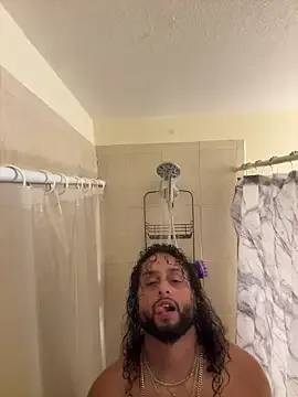 hunglatino239's Thumb Image