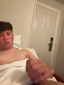 isiah_xx's Thumb Image