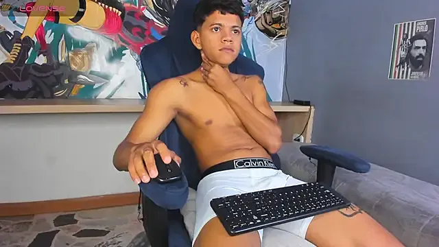 Jeffry_wolvess private show on Streamsexy