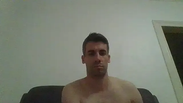 JulioIsHere4you's Thumb Image