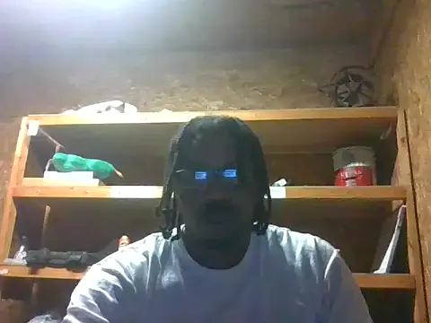 LngStrke69's Thumb Image