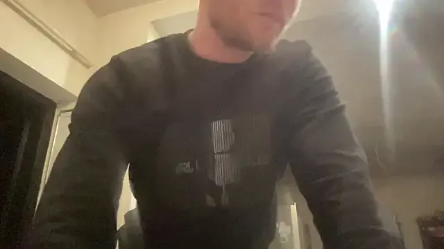 Mia_harmati's Thumb Image