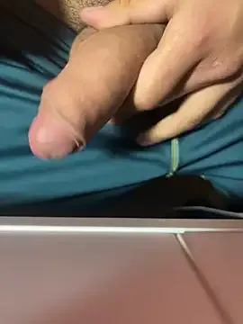 Pisellone18_'s Thumb Image