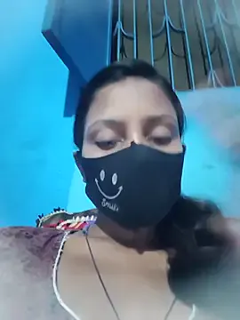 posewith private show on Streamsexy