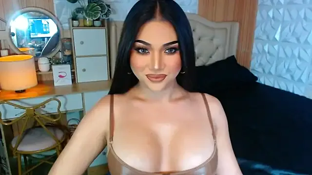 QueenMistressMaria's Thumb Image