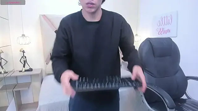 SamBlack_ private show on Streamsexy