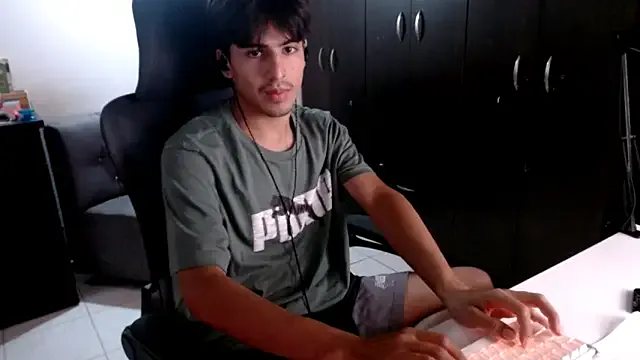 Thieves9 private show on Streamsexy