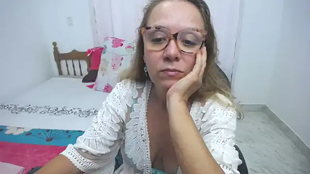 yeslluisa's Thumb Image