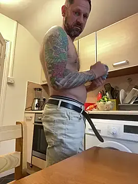 Yourhotboy_42's Thumb Image